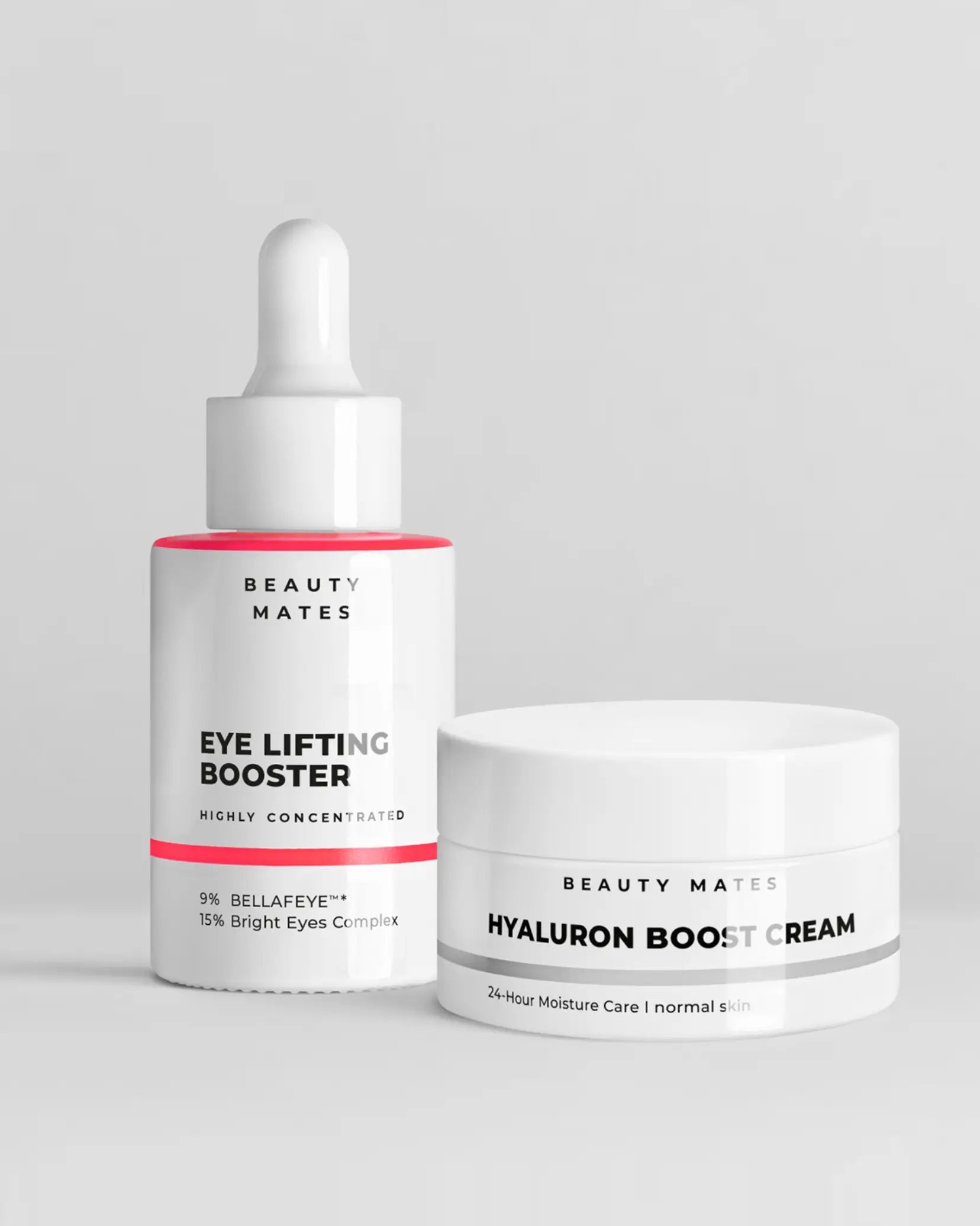 Beauty Mates Eye Lifting Booster und Hyaluron Boost Cream nebeneinander auf grauem Hintergrund.